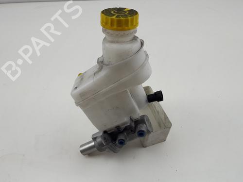 Used Brake master cylinder FIAT 500X (334_) 1.0 (334.AXN1B) (120 hp) 22509995