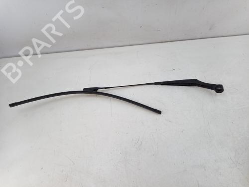 Used Front windshield wiper arm Front windshield wiper arm 28196531 28196531
