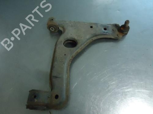 Used Right front suspension arm OPEL ZAFIRA / ZAFIRA FAMILY B (A05) 1.9 CDTI (M75) (100 hp) 22470926