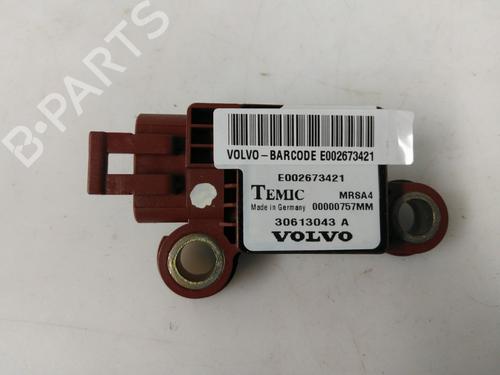 Used Electronic module VOLVO V40 Estate (645) 1.8 (122 hp) 22514850