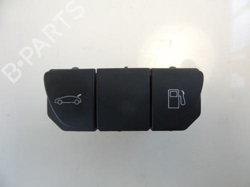 Used Switch PEUGEOT 508 I (8D_) 2.0 HDi Hybrid4 AWC (200 hp) 22478289