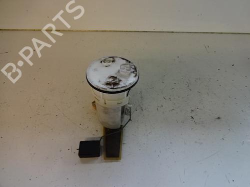 Bränslepump TOYOTA RAV 4 II (_A2_) 2.0 4WD (ACA21, ACA20) (150 hp) 22471497
