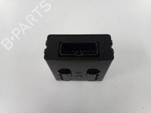 Used Electronic module TOYOTA YARIS (_P1_) 1.3 (NCP10, SCP12_) (86 hp) 22506235