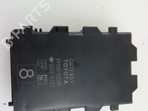 Used Electronic module TOYOTA YARIS (_P13_) 1.5 Hybrid (NHP130_, NHP130) (101 hp) 22481220