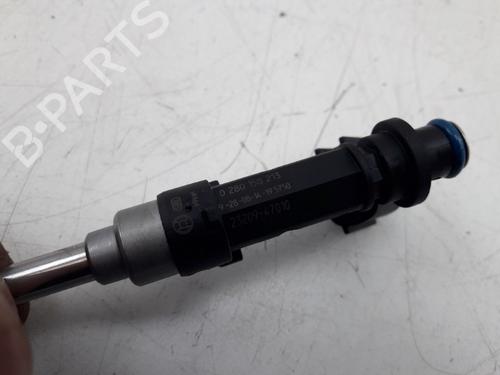 Injector TOYOTA YARIS (_P13_) 1.3 (NSP130_, NSP130) | BP22508426M100