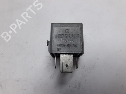 Used Electronic sensor MERCEDES-BENZ C-CLASS (W203) C 180 Kompressor (203.046) (143 hp) 22498917