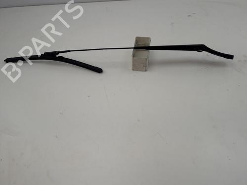 Used Front windshield wiper arm VW POLO V (6R1, 6C1) 1.2 TSI (90 hp) 22510912