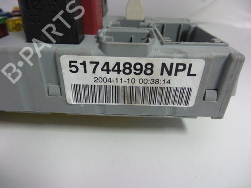 Fuse box FIAT DOBLO MPV (119_, 223_) 1.6 16V (223AXD1A) | BP22453601E1 