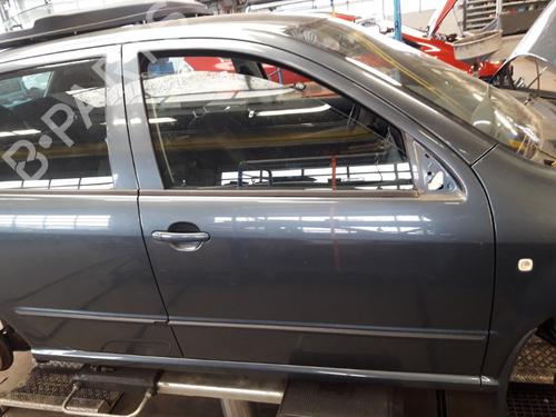 Used Right front door SKODA FABIA I (6Y2) 1.4 16V (75 hp) 22498120