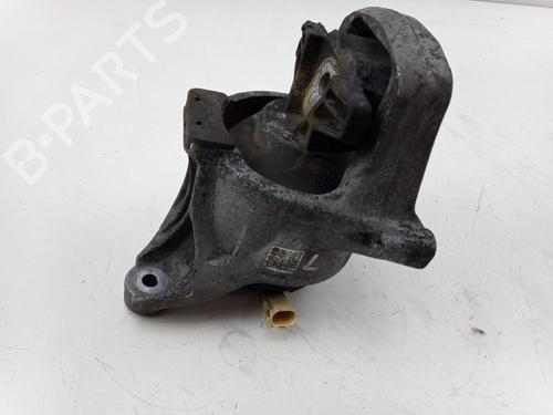 Used Engine mount AUDI A4 B9 Avant (8W5, 8WD) 2.0 TDI quattro (190 hp) 22514920
