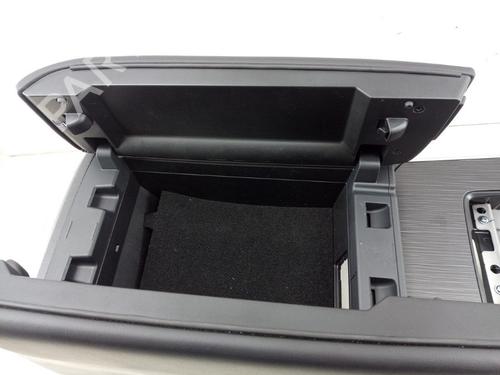 Middle console MAZDA CX-80 (KL_) e-SKYACTIVE PHEV AWD (KL0H, KL5S3P) | BP31932799I22 - Image 5