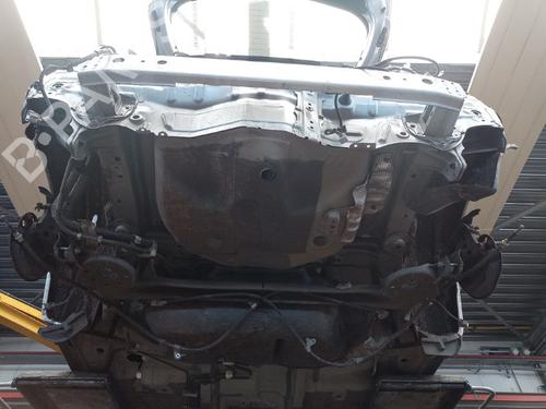 Used Rear axle TOYOTA YARIS (_P13_) 1.5 Hybrid (NHP130_) (101 hp) 28196688