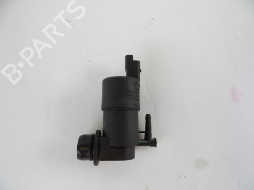 Used Washer pump RENAULT MASTER II Van (FD) 2.5 dCi 120 (FD0M, FD0U, FD0W, FD2M, FD2W, FD3M, FD3U,... (115 hp) 22472651