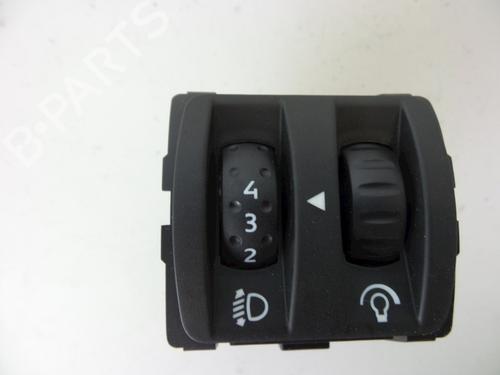 Commutateur RENAULT MEGANE III Grandtour (KZ0/1) 1.5 dCi (KZ09, KZ0D, KZ1G, KZ29, KZ14, KZ1W, KZ10, KZ1F,... (110 hp) 22486302