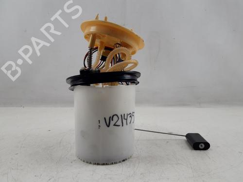 Used Fuel pump VW GOLF VII Variant (BA5, BV5) 2.0 TDI (150 hp) 22502685