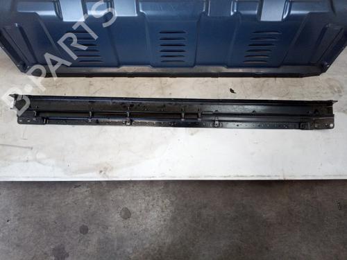 Lastrumsadskiller MERCEDES-BENZ VITO Van (W447) 109 CDI (447.601, 447.603, 447.605) | BP32330233I36