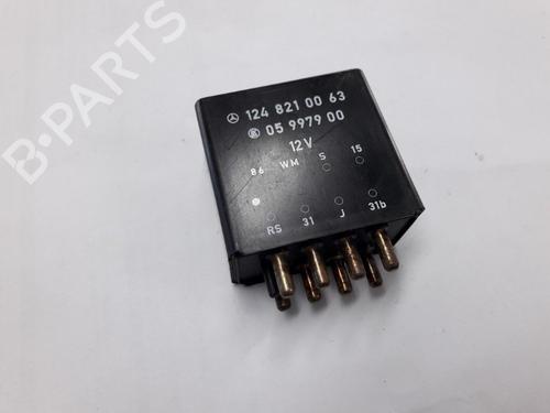 Used Electronic sensor MERCEDES-BENZ E-CLASS (W124) E 300 D (124.131) (136 hp) 22501304