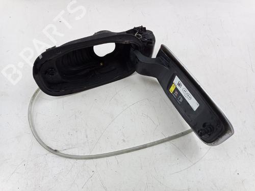 Used Fuel flap VOLVO V60 II (225) T8 Plug-in Hybrid AWD (390 hp) 30261359