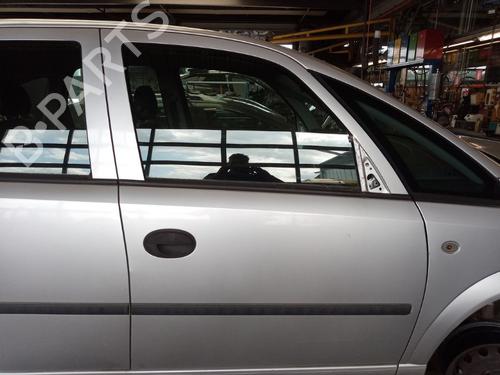 Used Right front door OPEL MERIVA A MPV (X03) 1.4 16V Twinport (E75) (90 hp) 22492944