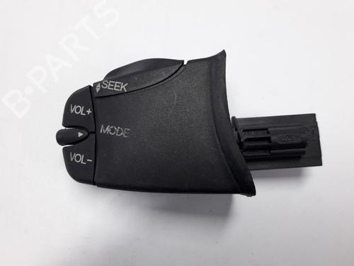 Stuurwielbediening FORD FOCUS I (DAW, DBW) 1.8 Turbo DI / TDDi (90 hp) 22503288