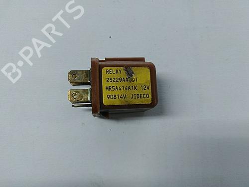 Used Electronic sensor SUBARU IMPREZA Estate (GF) 1.6 i AWD (GF4) (95 hp) 22512415