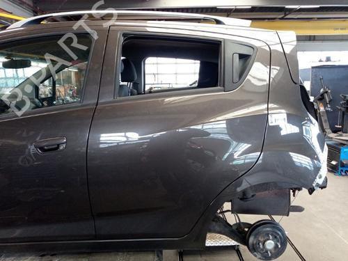Dør venstre bak Dør venstre bak CHEVROLET SPARK (M300) 1.2 (82 hp) 34632575 34632575