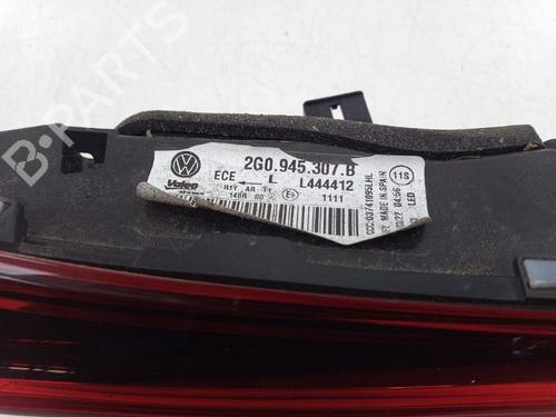 Left taillight VW POLO VI (AW1, BZ1, AE1) 1.0 TSI | BP40432832C34 - Image 3
