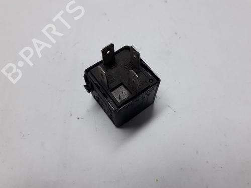 Elektronisk sensor MERCEDES-BENZ E-CLASS (W210) E 240 (210.061) (170 hp) 22499661