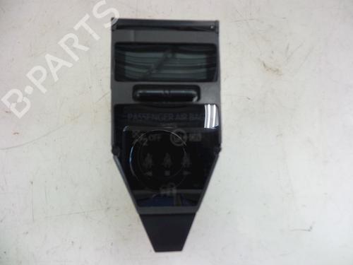 Used Display monitor TOYOTA AURIS Estate (_E18_) 1.8 Hybrid (ZWE186_, ZWE186R, ZWE186H) (136 hp) 22481385