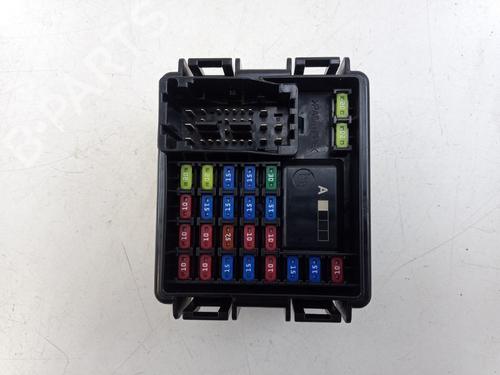 Used Fuse box Fuse box HYUNDAI SANTA FE V (MX5) 1.6 T-GDI PHEV HTRAC (253 hp) 32999098 32999098