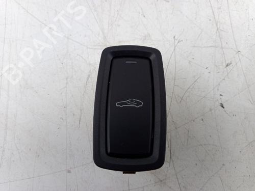 Used Switch PORSCHE MACAN (95B) 3.6 Turbo (400 hp) 22495351
