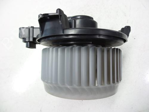 Used Heater blower motor SUZUKI SWIFT III (MZ, EZ) 1.3 (RS413, ZC11S) (92 hp) 22470424