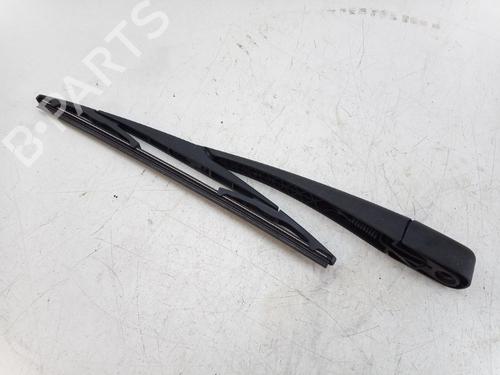 Used Rear windshield wiper arm Rear windshield wiper arm HYUNDAI ix35 (LM, EL, ELH) 2.0 (163 hp) 40263850 40263850