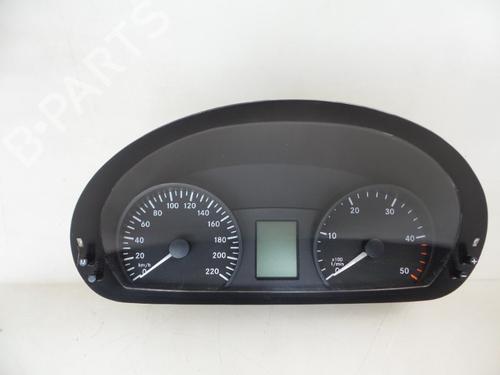 Used Display monitor MERCEDES-BENZ VITO / MIXTO Van (W639) 109 CDI (639.601, 639.603, 639.605) (95 hp) 22488971