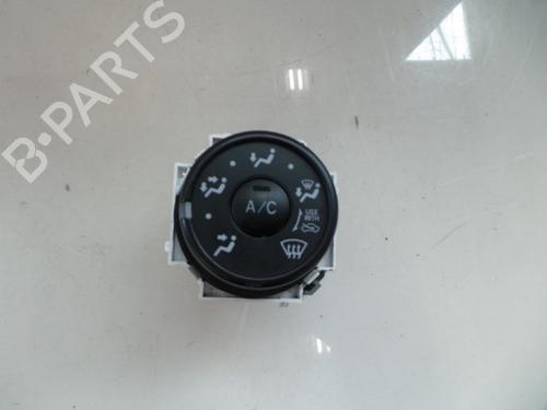 Used Climate control TOYOTA IQ (_J1_) 1.0 (KGJ10_, KGJ10R) (68 hp) 22480813