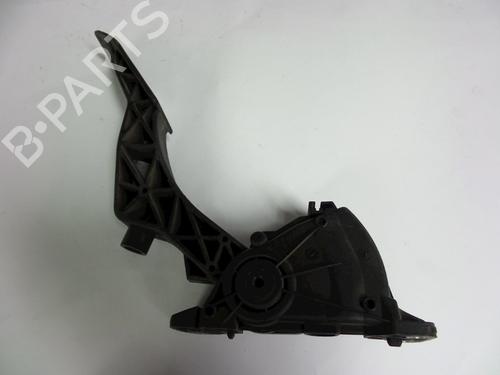 Pedal VW TRANSPORTER T5 Van (7HA, 7HH, 7EA, 7EH) 1.9 TDI (105 hp) 22464410