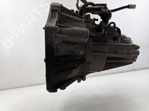 Cambio Cambio RENAULT MEGANE III Grandtour (KZ0/1) 1.5 dCi (KZ09, KZ0D, KZ1G, KZ29, KZ14, KZ1W, KZ10, KZ1F,... (110 hp) 37427958 37427958