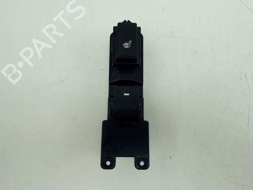Used Switch HYUNDAI TUCSON (TL, TLE) 1.6 T-GDi (177 hp) 22505429