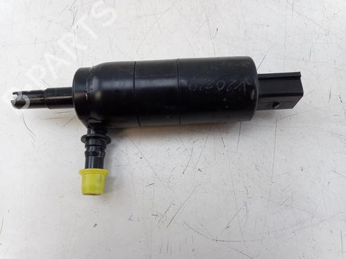 Used Washer pump BMW 4 Gran Coupe (F36) 420 d (163 hp) 22495956