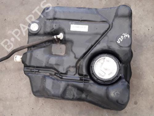 Used Fuel tank VOLVO V40 Hatchback (525) D2 (114 hp) 22497427