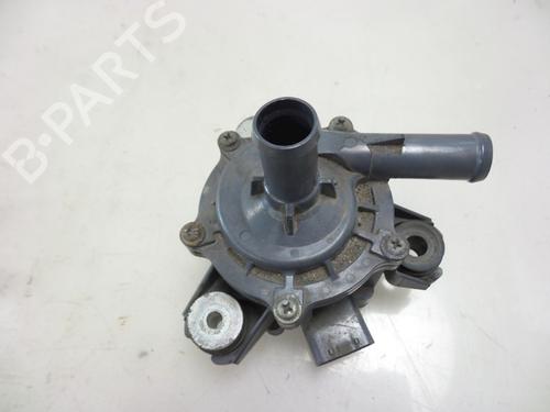 Used Auxiliary water pump TOYOTA PRIUS (_W3_) 1.8 Hybrid (ZVW30) (136 hp) 22485710