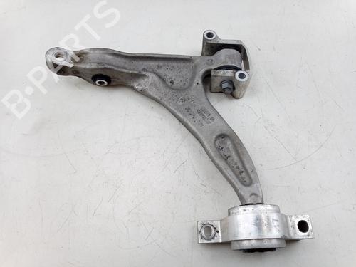 Used Left front suspension arm VOLVO V60 II (225) T8 Plug-in Hybrid AWD (390 hp) 30131970