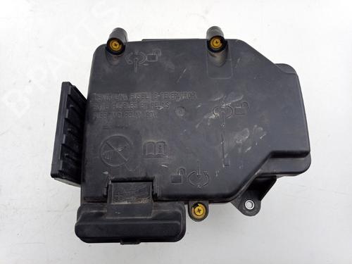 Caixa de fusíveis FIAT DUCATO Platform/Chassis (250_) 130 Multijet 2,3 D (131 hp) 31298248