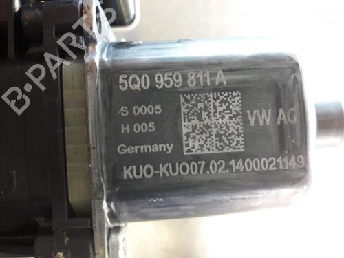 Rudehejsemekanisme venstre bagtil SKODA OCTAVIA III Combi (5E5, 5E6) 1.6 TDI | BP22475734C24 