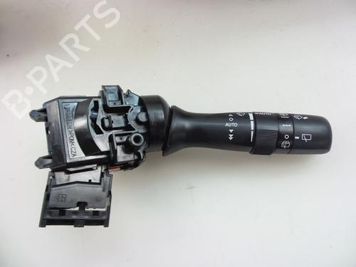 Used Steering column stalk TOYOTA YARIS (_P13_) 1.5 Hybrid (NHP130_, NHP130) (101 hp) 22481223
