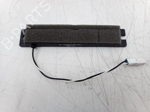 Antenne/Base TESLA MODEL S (5YJS) 85 (367 hp) 22494844