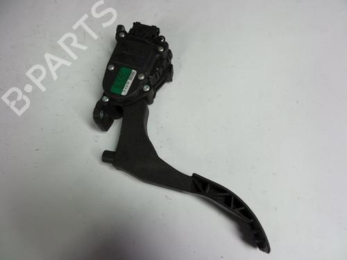 Used Pedal SEAT LEON (1M1) 1.6 16 V (105 hp) 22457558