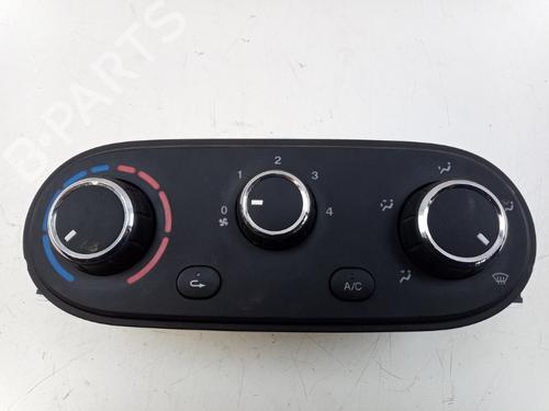 Used Climate control IVECO DAILY VI Platform/Chassis 33S14, 35S14, 35C14, 38S14 (136 hp) 29253547