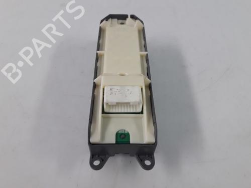 Switch TOYOTA AURIS Estate (_E18_) 1.8 Hybrid (ZWE186_, ZWE186R, ZWE186H) | BP22480511I30 
