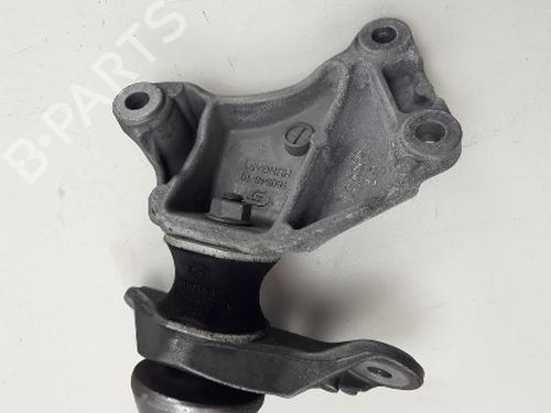 Gearbox mount BMW 5 (G30, F90) M 550 d xDrive | BP24375393M88 - Image 2